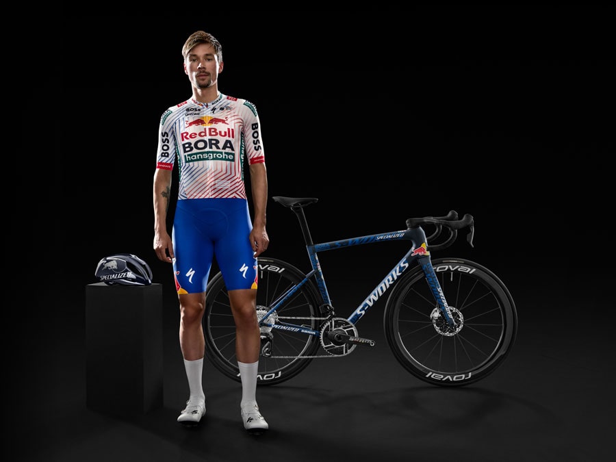 Red Bull - BORA - hansgrohe ツール・ド・フランス限定コレクション発売