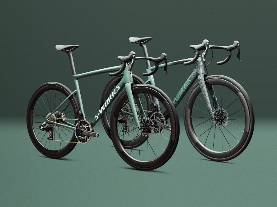 究極の速さをあなたに - 新型Roval Rapide CLX III搭載バイク登場